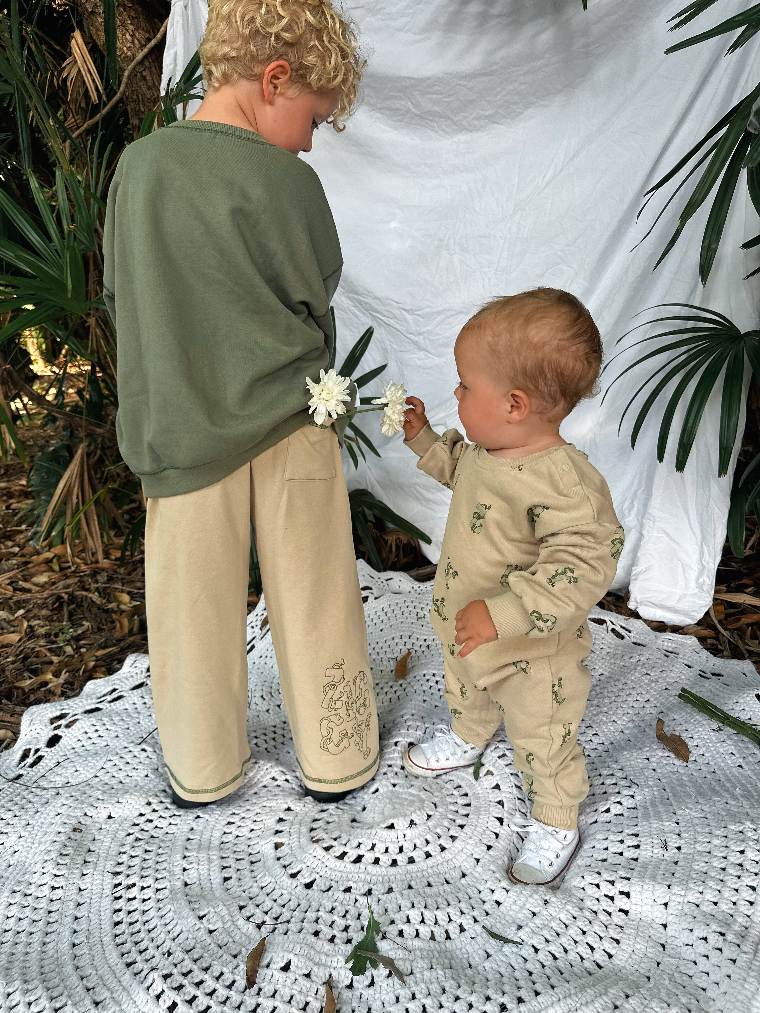 ARLO PLAYSUIT VINES
