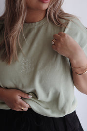 SIGNATURE TEE ALOE (WOMEN'S)