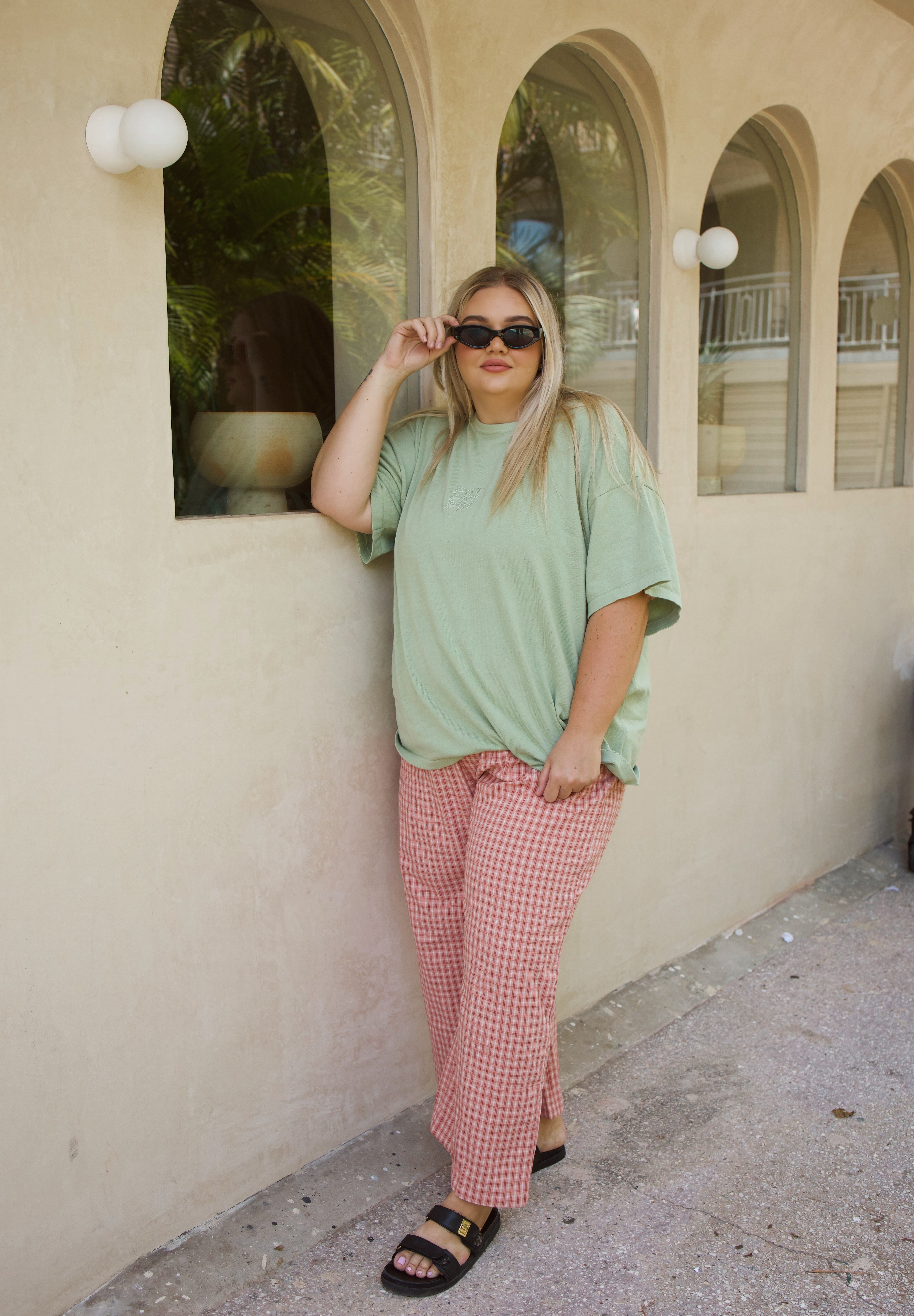 SIGNATURE TEE ALOE (WOMEN'S)