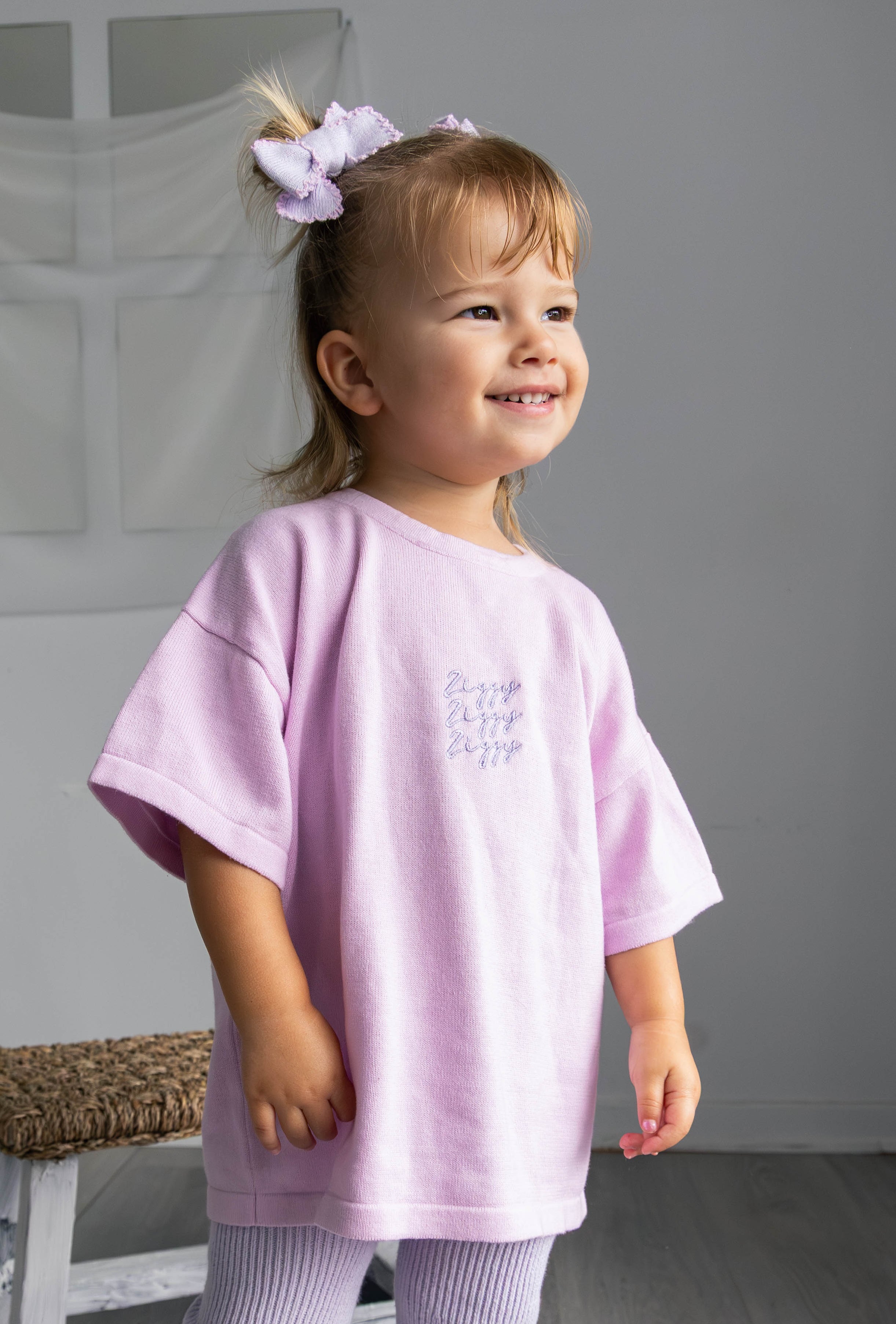 SIGNATURE TEE LILAC