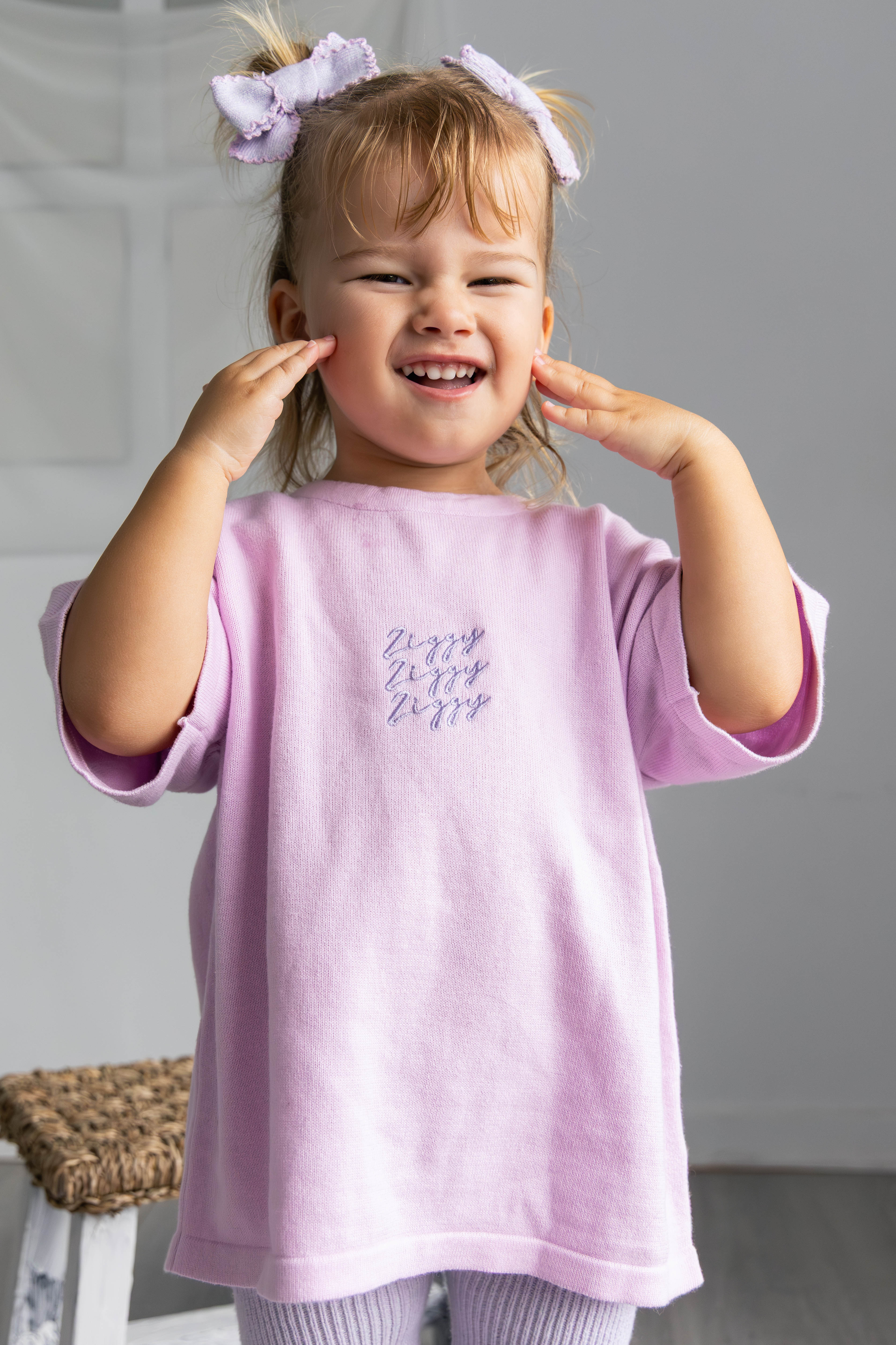 SIGNATURE TEE LILAC