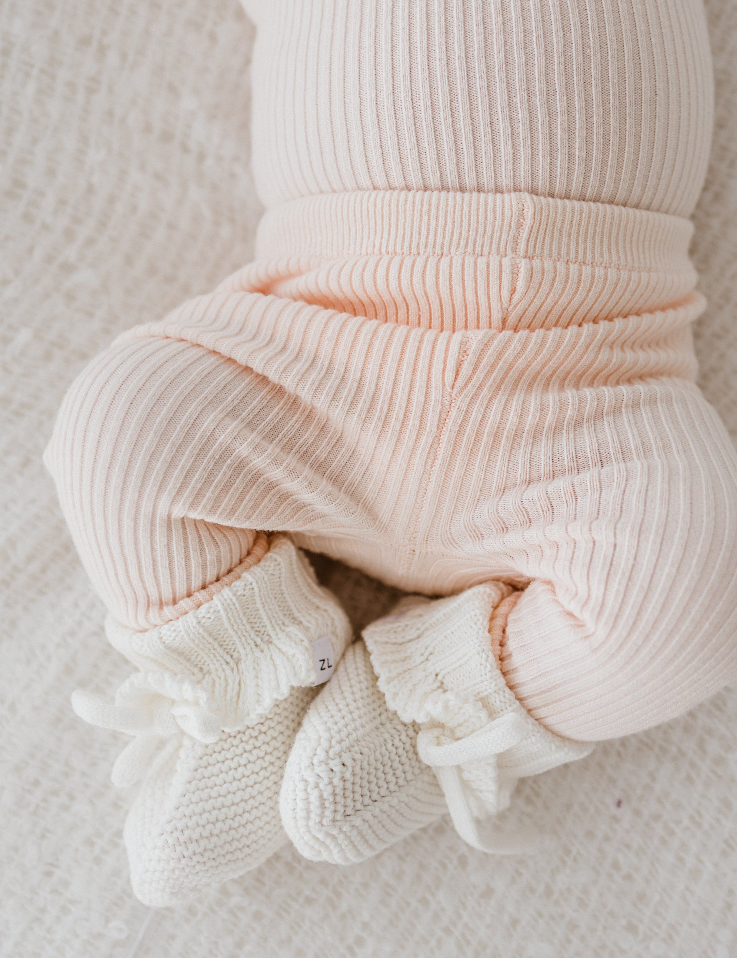 BOOTIES MILK