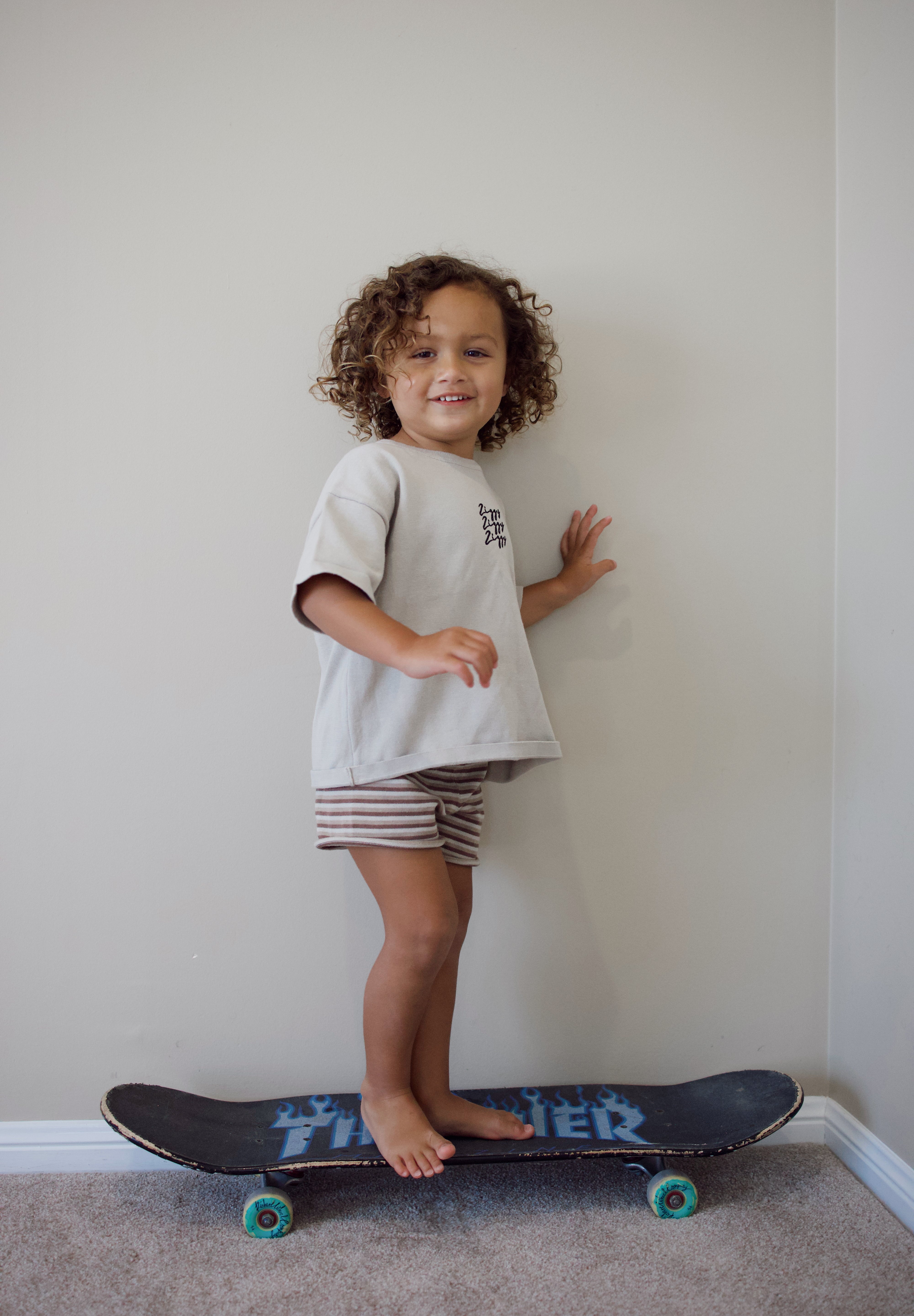 SHORTS | FELIX