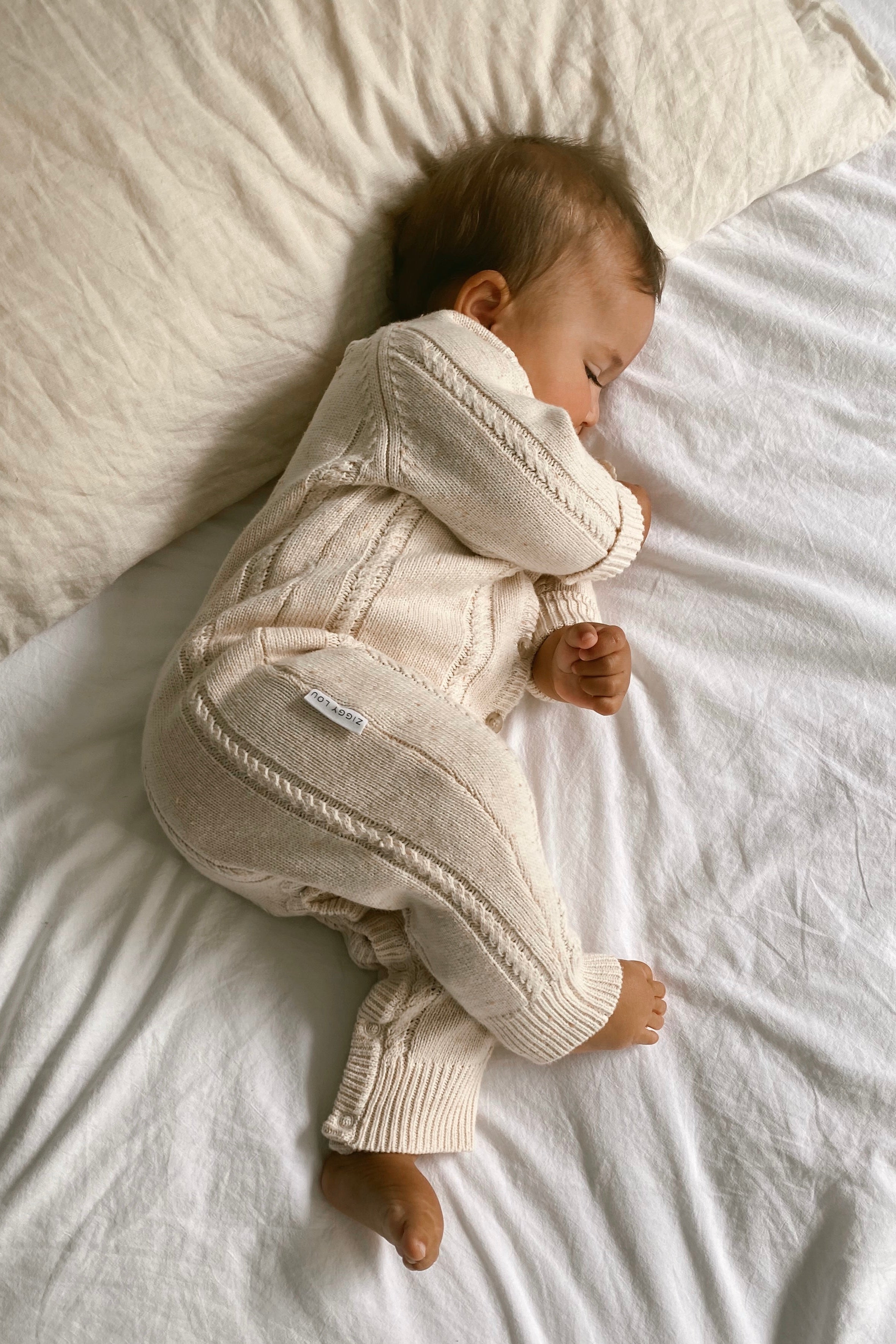 CLASSIC KNIT ROMPER BISCOTTI FLECK