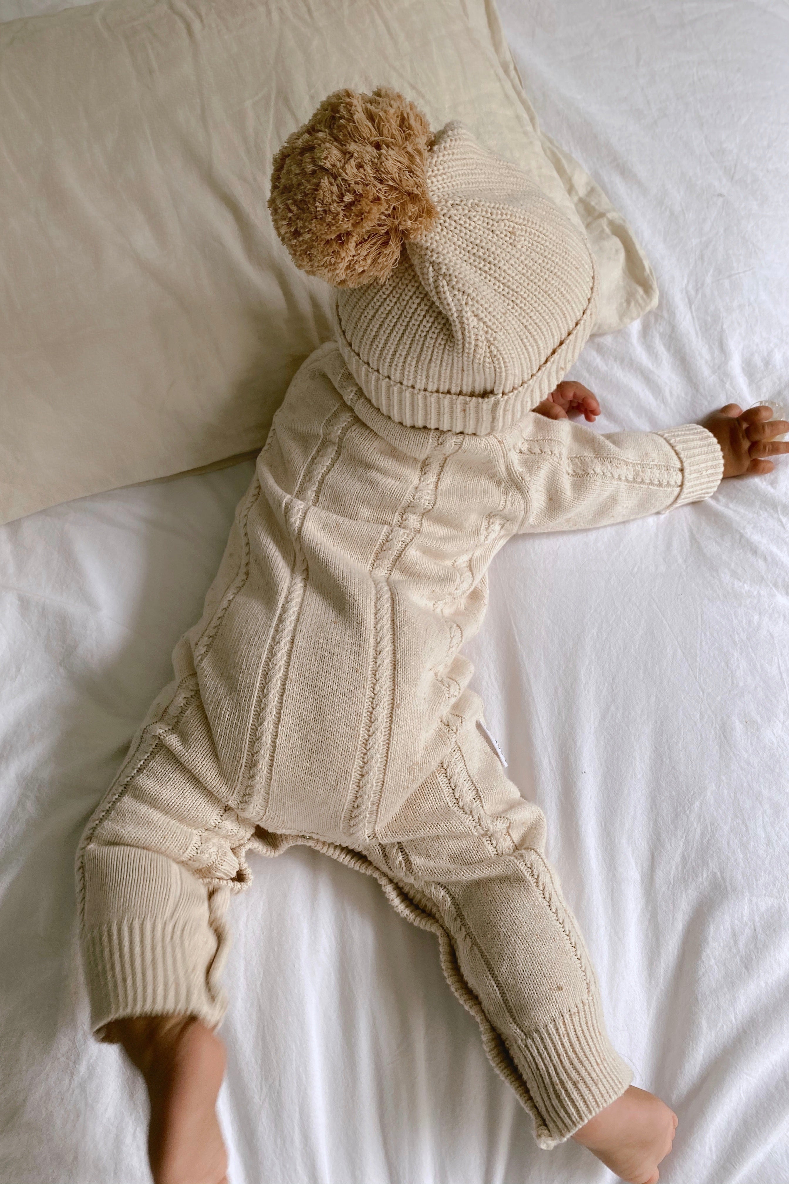 CLASSIC KNIT ROMPER BISCOTTI FLECK