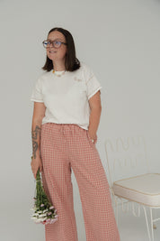 ESSENTIAL TEE JUNE