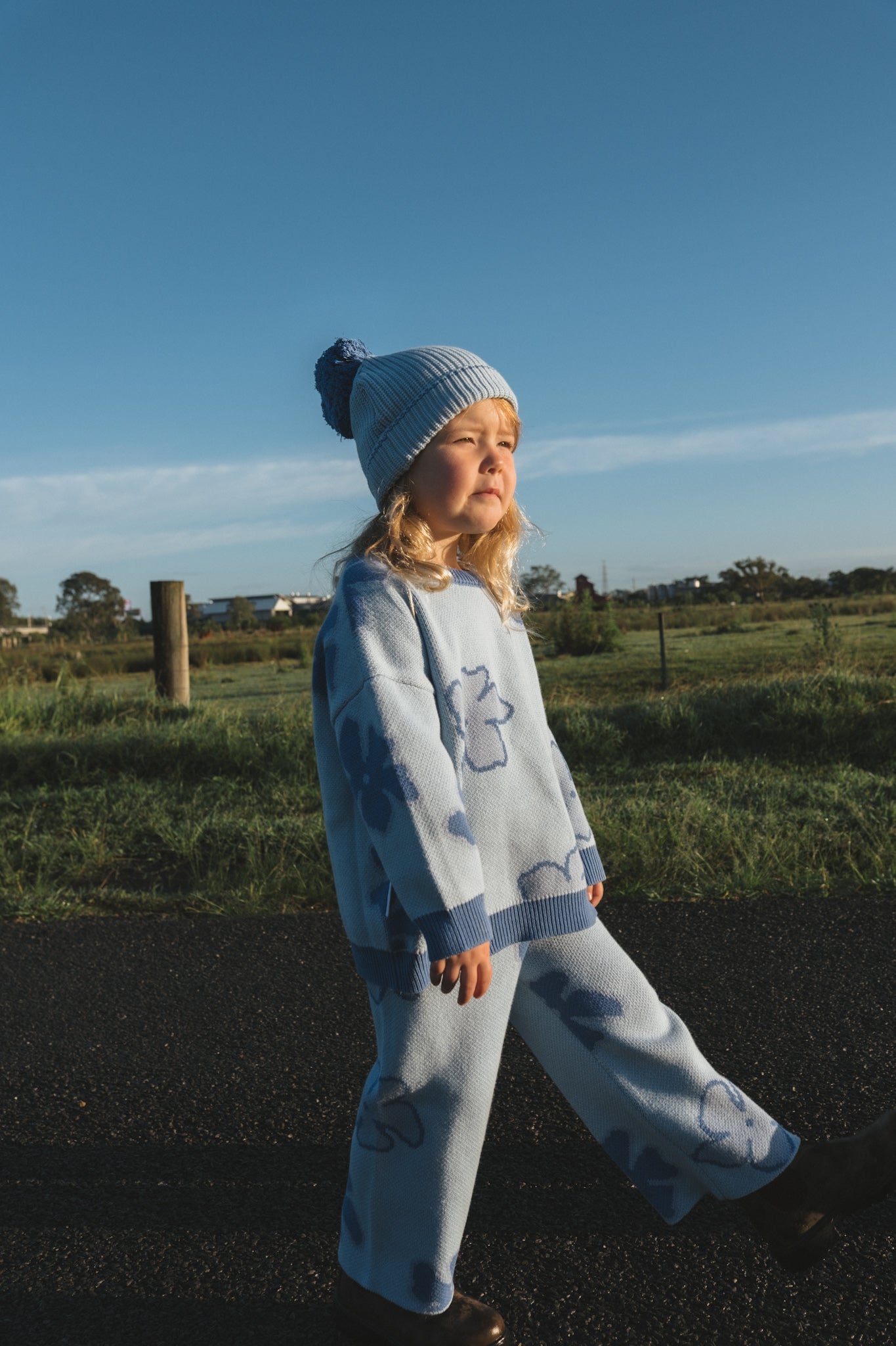 JUMPER WILLOW