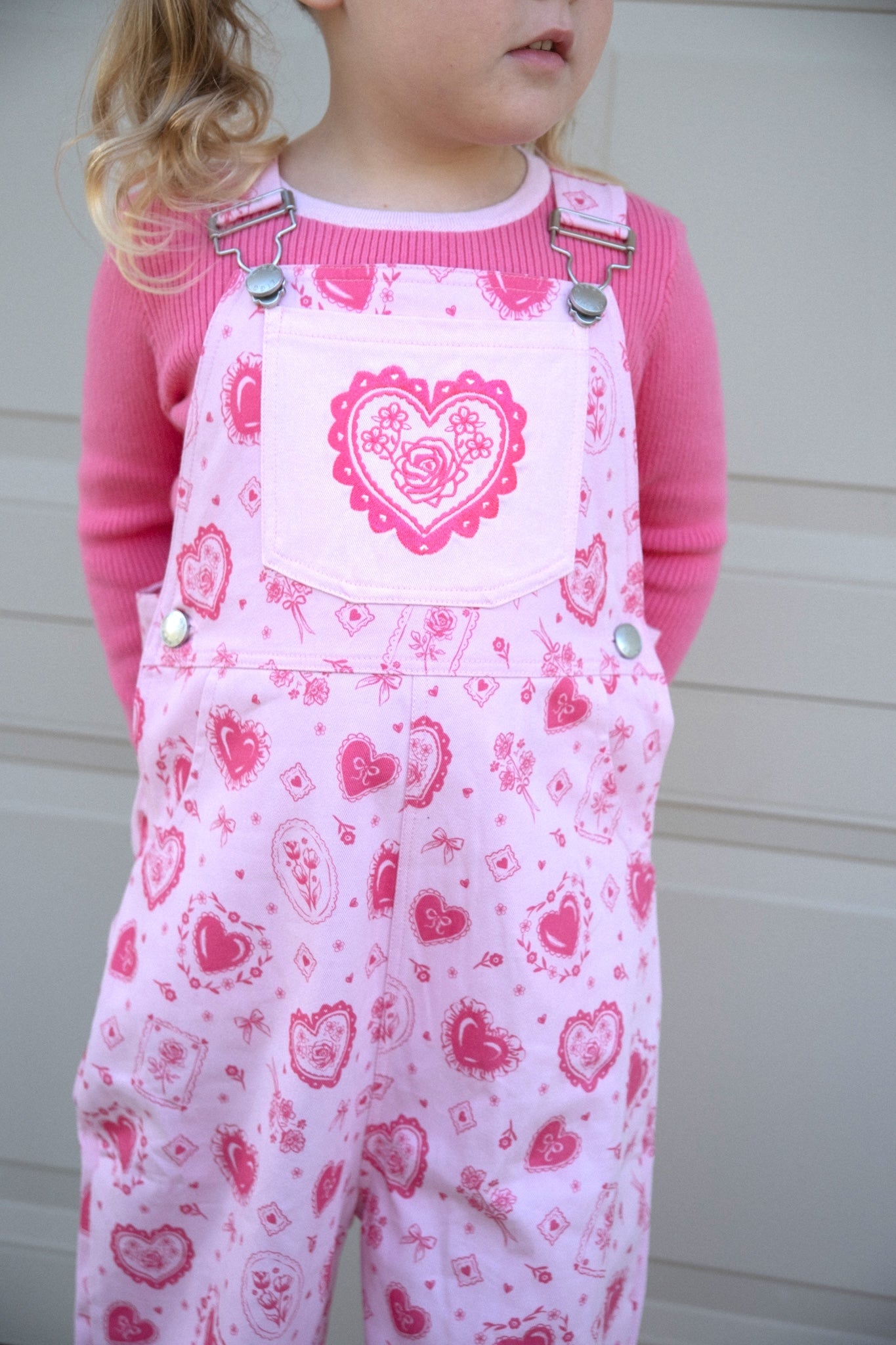 OVERALLS LOCKET