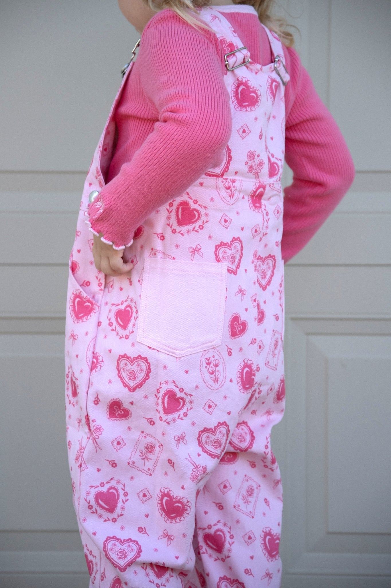 OVERALLS LOCKET