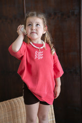 SIGNATURE TEE POMEGRANATE