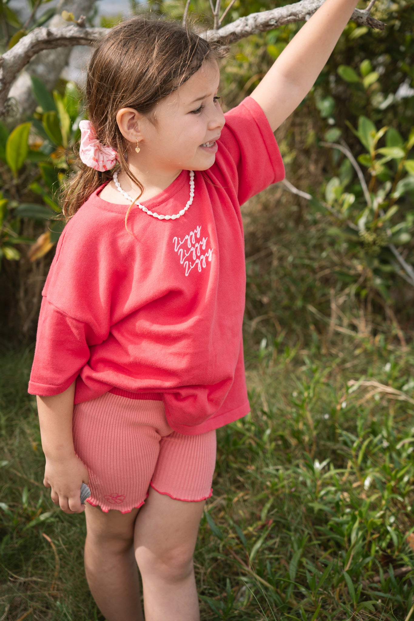 SIGNATURE TEE POMEGRANATE